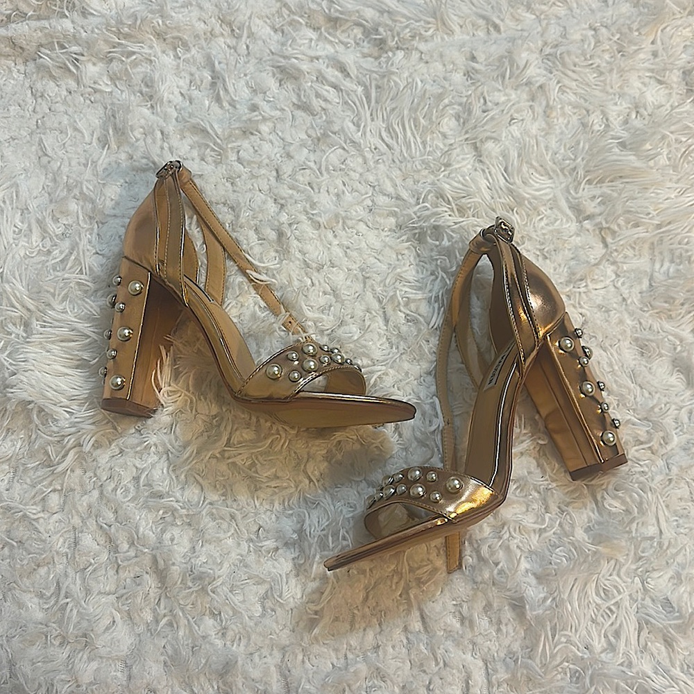 Steve Madden chunky pearl heels rose gold
